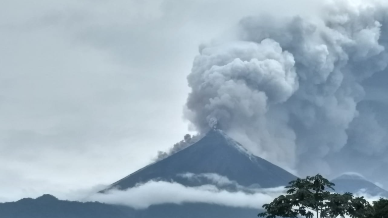 El volcán de Fuego. Foto EE: Archivo.