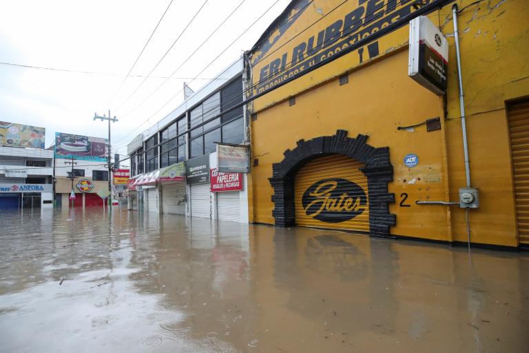 La fuertes lluvias provocaron inundaciones en Tula de Allende. Foto: Reuters