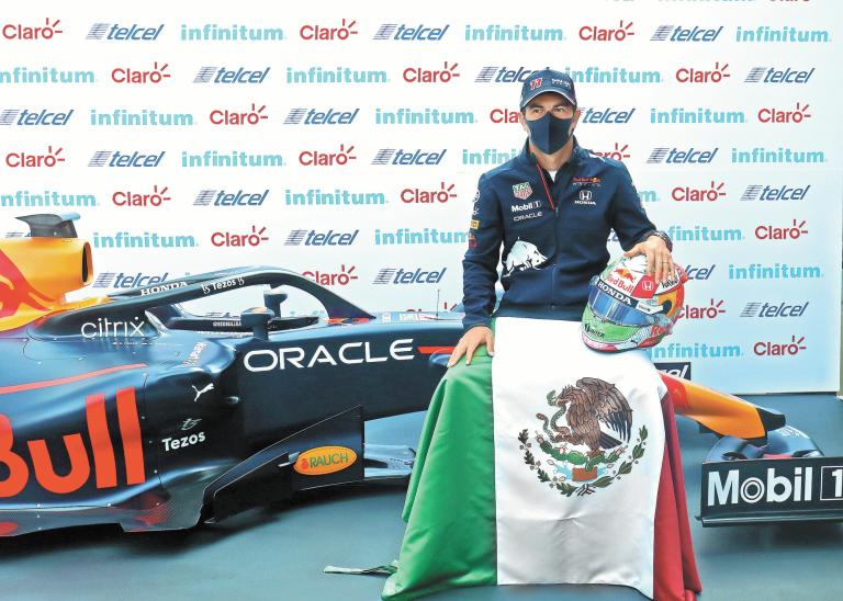 Expectativa. Con Red Bull el piloto mexicano se encuentra mejor posicionado en el Campeonato de Pilotos y de Constructores y podría subir al podio en el AHR. Foto EE: Hugo Salazar