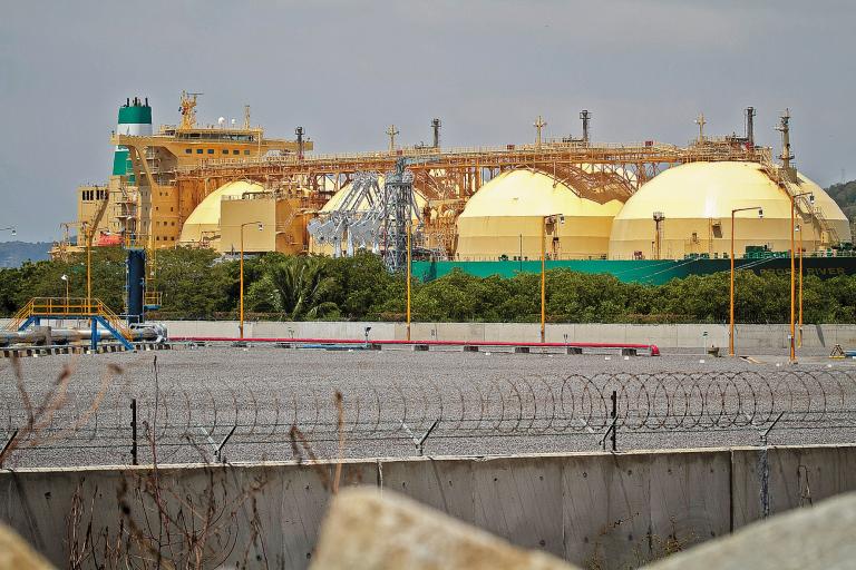 Las importaciones de gas natural aumentaron 10.6% durante el primer semestre y llegaron a un récord de 5,905 millones de pies cúbicos diarios. Foto: Cuartoscuro.