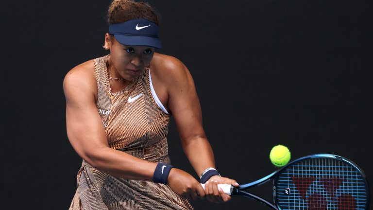 La tenista japonesa Naomi Osaka recaudó 57.3 millones de dólares en premios y patrocinios durante el 2021. Foto: Reuters.