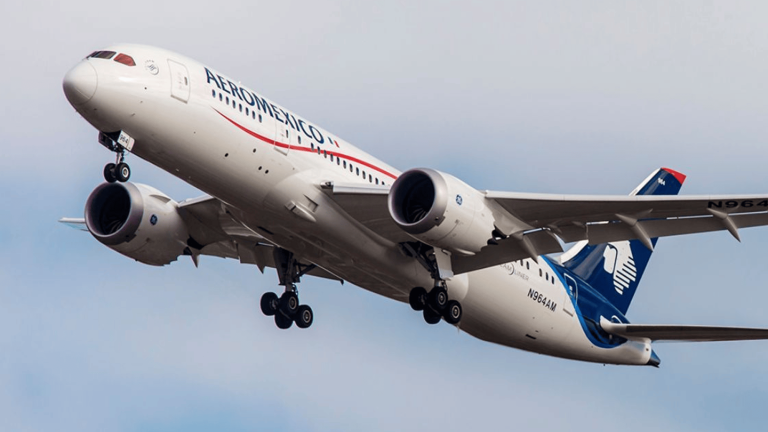 Aeroméxico iniciará sus operaciones en el Aeropuerto Internacional Felipe Ángeles el 21 de marzo de 2022. Foto: Shutterstock.