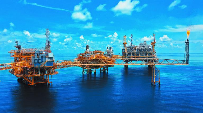 Offshore,Oil,And,Gas,Production,Platform