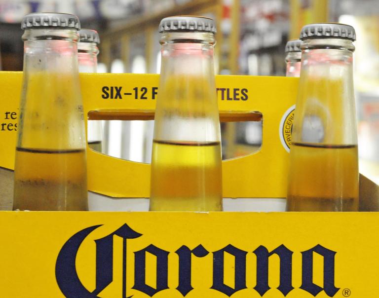 Las exportaciones de cerveza mexicana totalizaron 4,867 millones de dólares en 2021. Foto: AFP