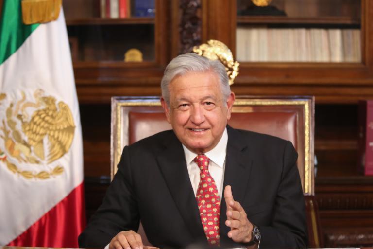 Foto: @lopezobrador_