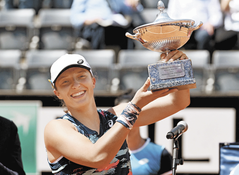 Iga Swiatek ganó su quinto título consecutivo en el WTA 1000. Foto: AFP