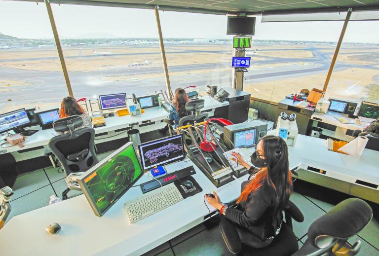 El Seneam, como órgano desconcentrado, tiene la misión de garantizar el transporte seguro y eficiente en el espacio aéreo.