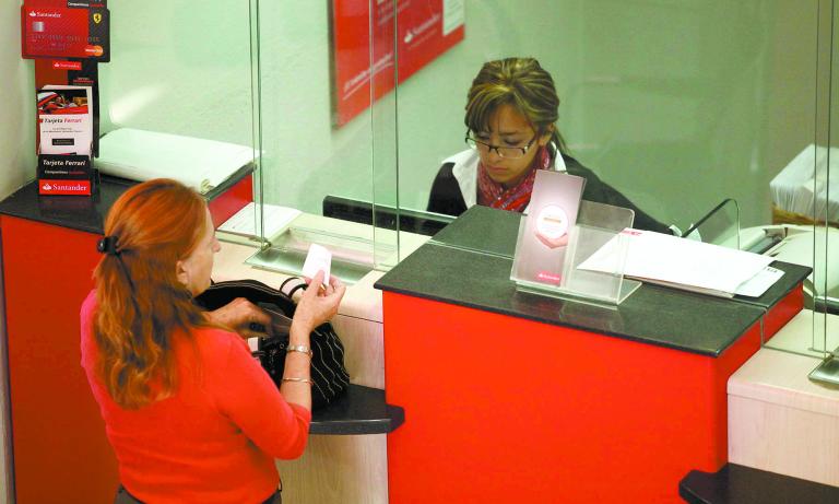 BANCO SANTANDER LANZA NUEVO CONSEPTO DE SUCURSALES "ESPACIOS SELECT" PARA CLIENTES PREMIER.