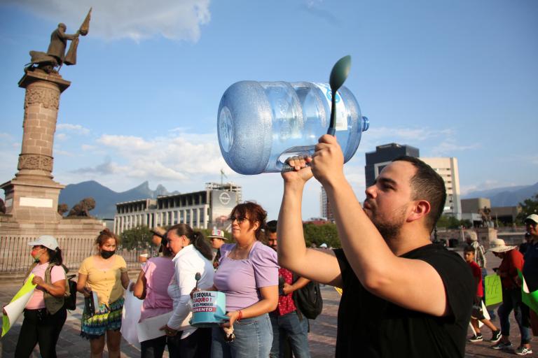 Protest against the limit of daily water access to 6 hours amid drought, in Monterrey