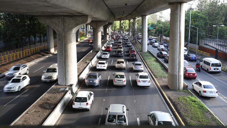 22AGOSTO2016- ASPECTOS DE TRANSITO VEHICULAR EN AVENIDAS DE LA CIUDAD DE MEXICO. FOTO GABRIELA ESQUIVEL