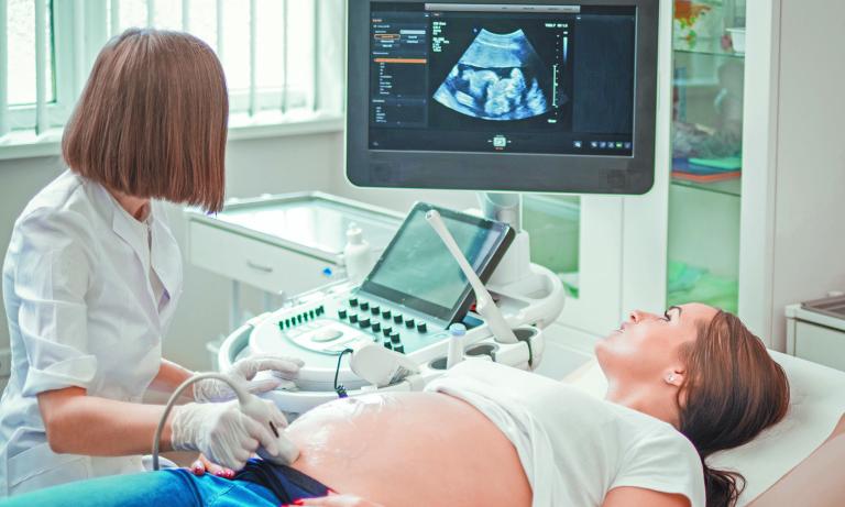 Pregnant,Woman,On,Utltrasonographic,Examination,At,Hospital