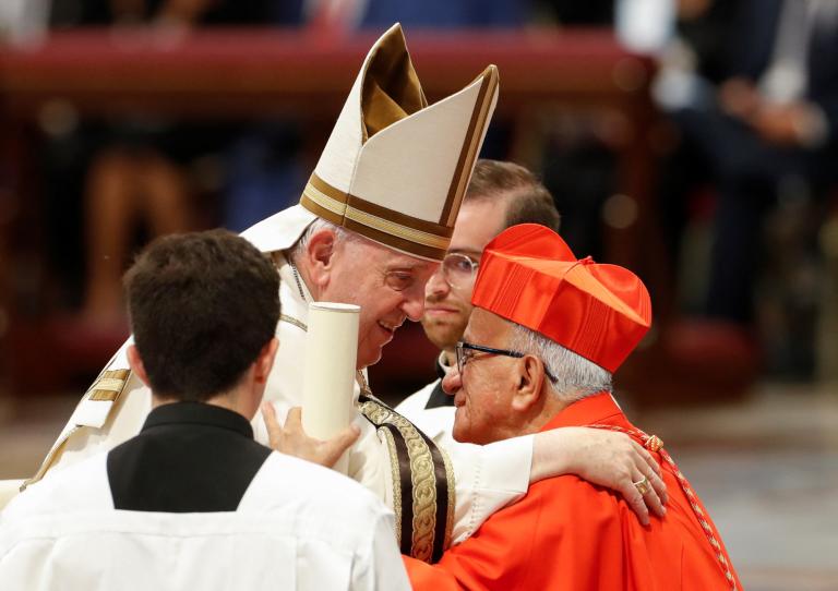 Al término de su octavo consistorio, casi uno por cada año de papado que se inició en 2013, Francisco habrá elegido 83 cardenales del total actual de 132 electores, es decir casi dos tercios. Foto: Reuters