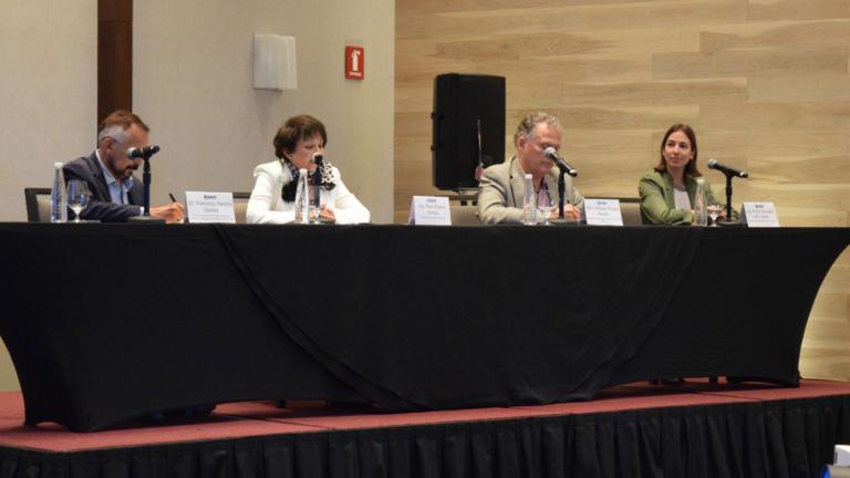 Presentación de los resultados de la iniciativa de Formación de Talento Altamente Especializado.Foto EE: Cortesía / Twitter @CanietiGDL