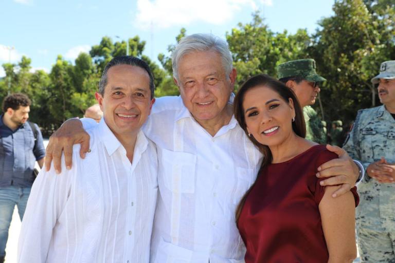 Terminó el periodo del mandatario de Quinta Roo, Carlos Joaquín; Mara Lezama tomará posesión como gobernadora este domingo. Foto: Cortesía.