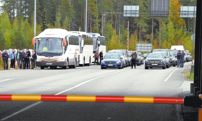 Crossings from Russia at the Vaalimaa border station in Finland