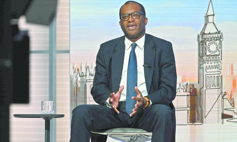 Kwasi Kwarteng, ministro de Finanzas