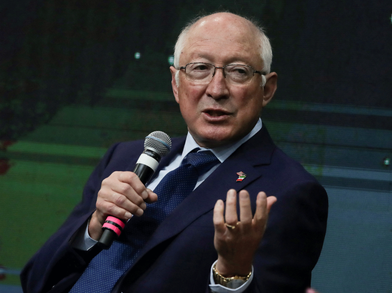 Ken Salazar, embajador de Estados Unidos en México, ofreció un videomensaje durante la clausura de la Reunión Anual de Industriales 2022. Foto: Reuters