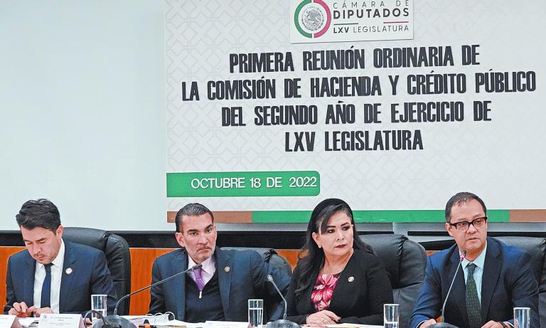 Se llevÛ a cabo la primera reuniÛn Ordinaria de la ComisiÛn de Hacienda y CrÈdito P˙blico del segundo aÒo de la Legislatura en la C·mara de Diputados