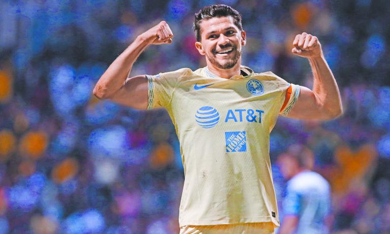 Henry Mart�n (Am�rica) celebra su anotaci�n en el partido contra el Puebla. Las �guilas vencieron 6-1 a los poblanos, en el partido de ida de los Cuartos de Final de la Liga MX.