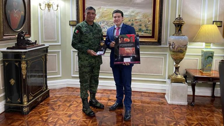 Reunión entre Samuel García, gobernador de Nuevo León, y Luis Cresencio Sandoval, titular de la Sedena. Foto: Cortesía