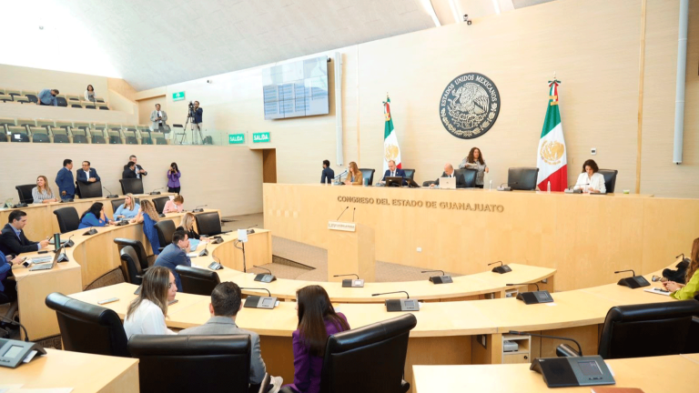 LXV Legislatura del Congreso de Guanajuato. Foto EE: Cortesía / Twitter @CongresoGto