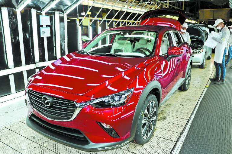 Miguel Barbeyto, presidente de Mazda de México, guía a la marca hacia Mazda Mirai, proyecto con el que buscan llegar a más familias mexicanas. La producción de CX-3 en Salamanca es pilar de este plan. Foto: Cortesía