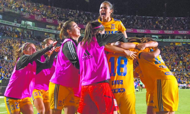 El equipo regiomontano alzó su quinto trofeo de Liga MX Femenil en el colofón del Apertura 2022