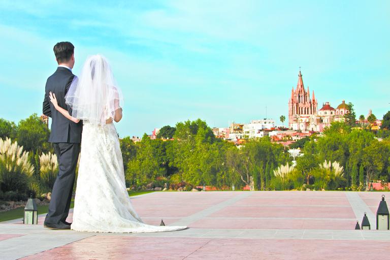 Entre Guanajuato y San Miguel Allende se celebran 50 bodas cada semana y en su mayoría son bodas de destino. Foto: Cortesía