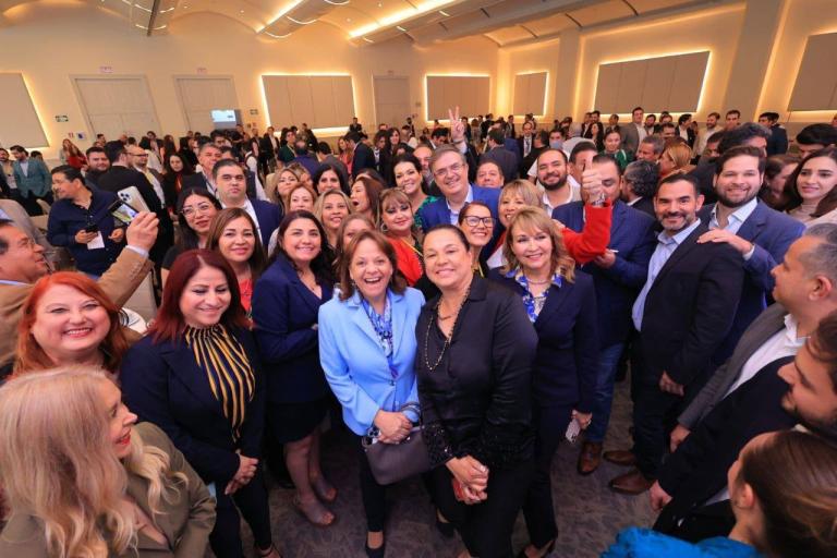 Marcelo Ebrard participó en el Encuentro por el Futuro de Nuevo León. Foto: Cortesía