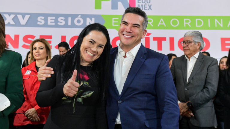 Alejandra del Moral y Alejandro Moreno, dirigente nacional del PRI. Foto EE: Cortesía PRI