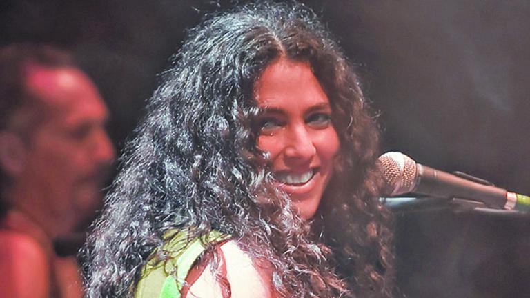 La cantante Estusha Grinberg presentará su obra Sintergia en el Lunario