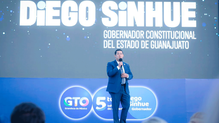 Diego Sinhue Rodríguez, gobernador de Guanajuato. Foto EE: Cortesía / Twitter @diegosinhue