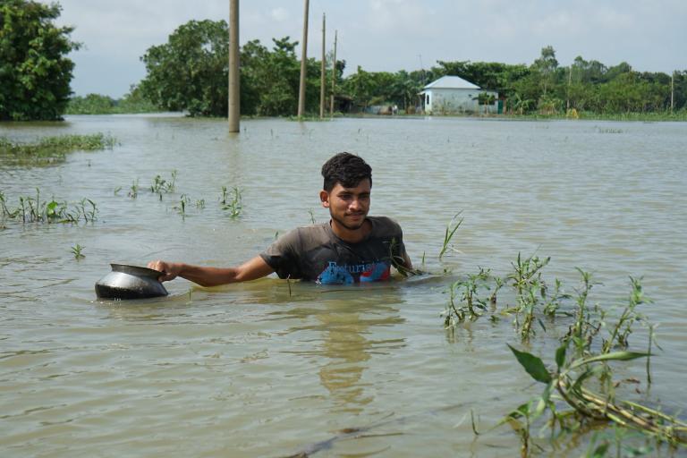 Inundación en el distrito de Sunamganj (Bangladesh) en junio de 2022. Foto: Shutterstock