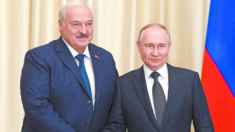 FILE PHOTO: Russian President Vladimir Putin meets with Belarusian President Alexander Lukashenko outside Moscow