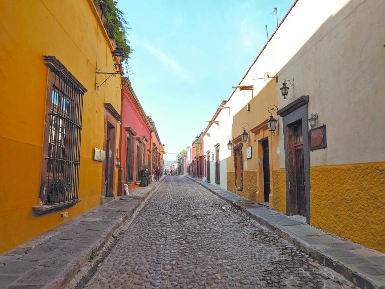 Guanajuato capital y San Miguel de Allende han sido los sitios atractivos para los nómadas digitales, por su belleza, la gastronomía y la infraestructura tecnológica.