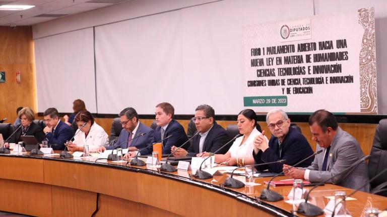 Parlamento Abierto hacia una Nueva Ley en materia de Humanidades, Ciencias, Tecnologías e Innovación. Foto EE: Especial