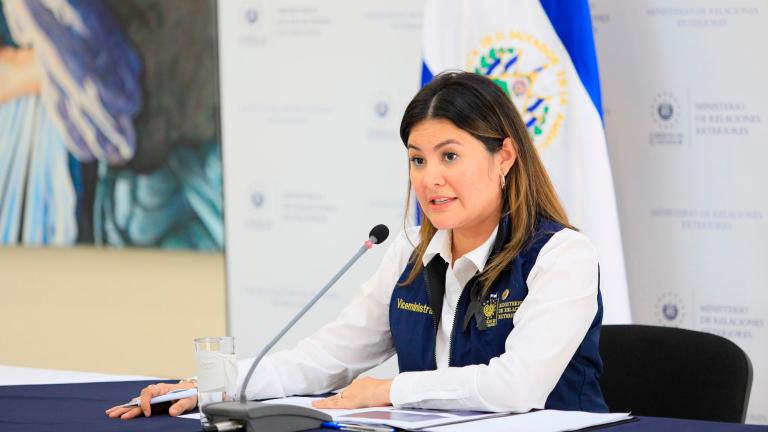 Cindy Portal, viceministra de Diáspora y Movilidad Humana de la Cancillería de El Salvador. Foto EE: Cortesía / Twitter @cancilleriasv