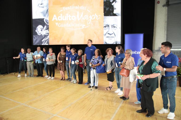 Reconocimientos en el Festival del Adulto Mayor 2022 en Guadalajara, Jalisco