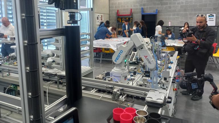 Escuela Técnica Roberto Rocca de Ternium impulsa la formación de técnicos