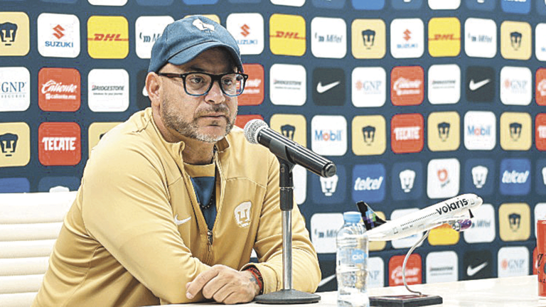 El "Turco" Mohamed y Pumas se comprometieron en un contrato hasta enero del 2025, a partir de este Apertura 2023. Foto EE: Especial