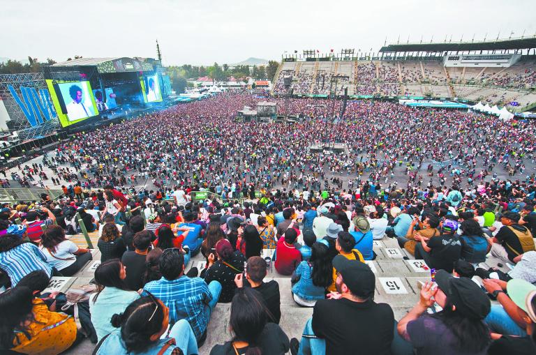 Directivos señalan que en épocas de preventas la facturación tiene un salto natural porque los clientes que valoran a los artistas quieren acceder a los boletos en preventa.