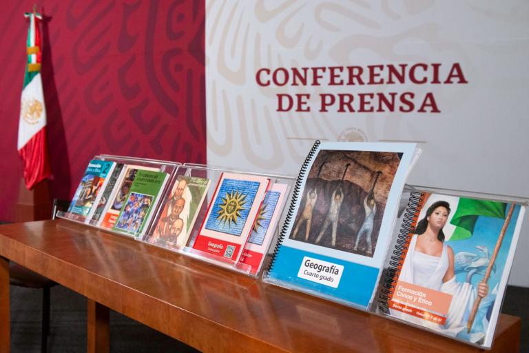 Libros de textos gratuitos de la SEP, correspondientes al ciclo escolar 2022-2023. Foto EE: Especial