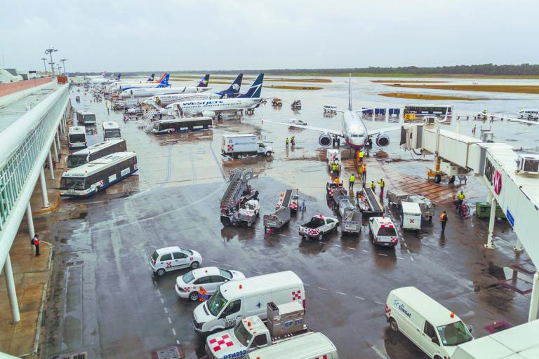 Entre el 2019 y lo que va del 2023, las aerolíneas mexicanas en servicio internacional vieron reducida su participación de mercado de 34 a 26%, mientras que las extranjeras —con una destacada participación de líneas aéreas estadounidenses— pasaron de 66% a 74%, de acuerdo con cifras de la AF