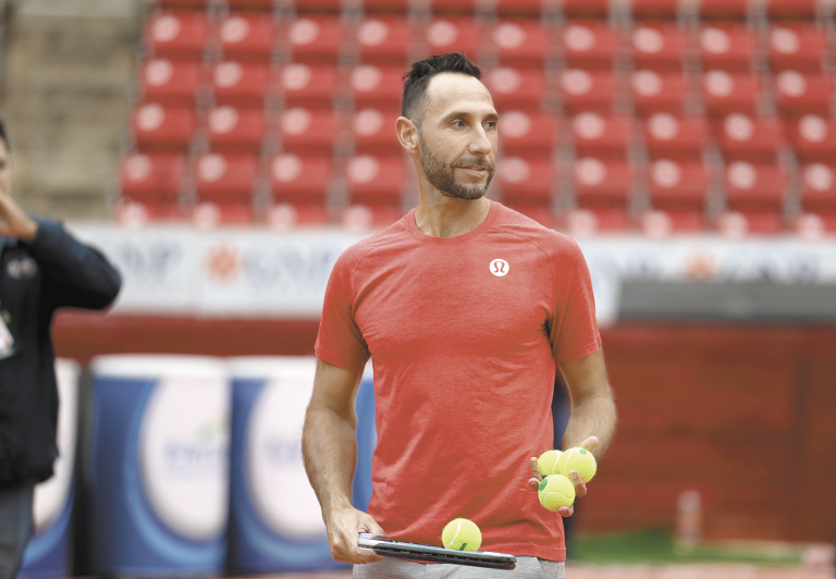 Santiago González es el líder de la selección mexicana de tenis para su próxima aparición en la Copa Davis. Foto EE: Hugo Salazar