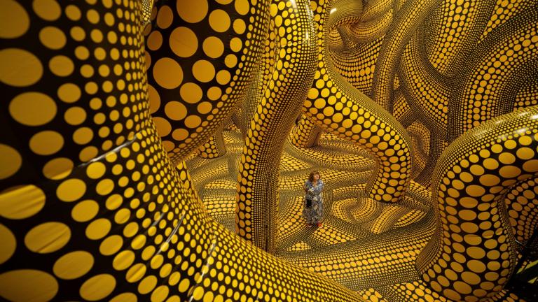 En la actualidad Yayoi Kusama goza de una gran popularidad, pero su obra es el fruto de una observación y experimentación constantes. Foto: AFP