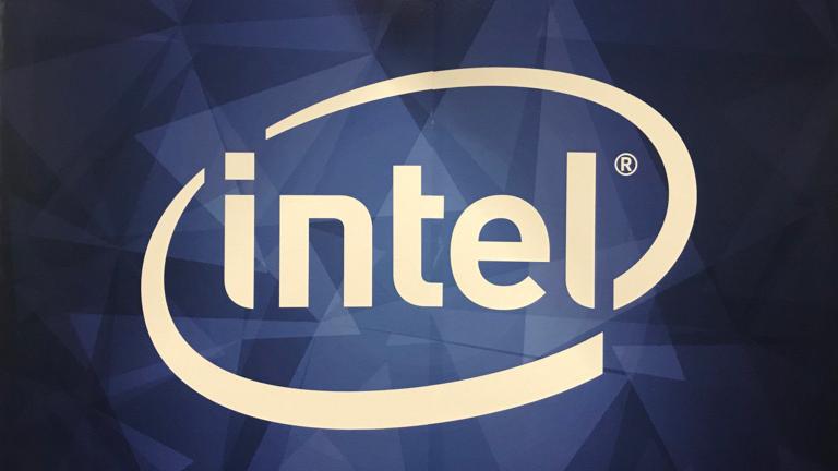 Intel ha tenido problemas para ganar terreno frente a Nvidia en el mercado de los potentes chips usados en los centros de datos para "entrenar" sistemas de IA como ChatGPT. Foto EE: Archivo