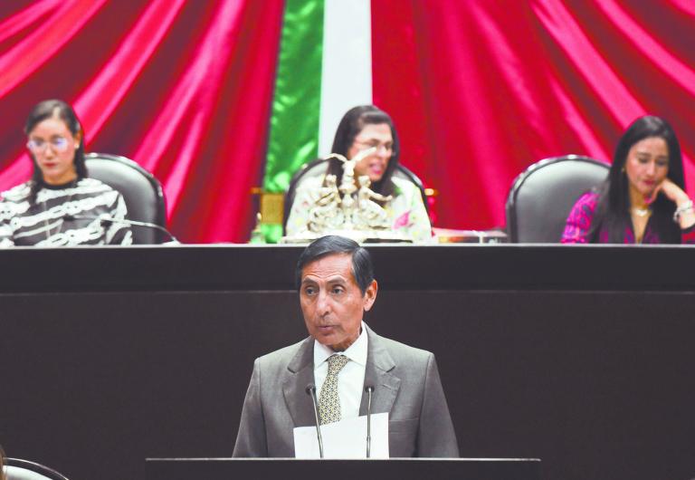 El secretario de Hacienda durante su comparecencia para explicar la Glosa del Informe de Gobierno y el Paquete Económico 2024. Foto: Cuartoscuro