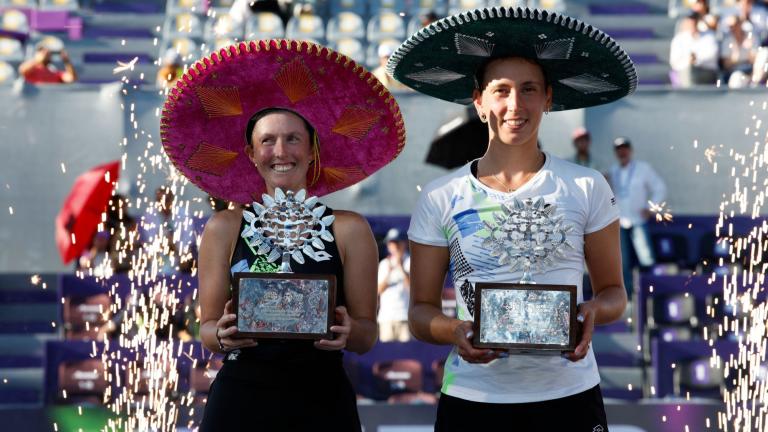 Como campeonas de dobles del Guadalajara Open 2023, Storm Hunter y Elise Mertens se llevaron un premio metálico de 133,840 dólares. Foto: Especial.