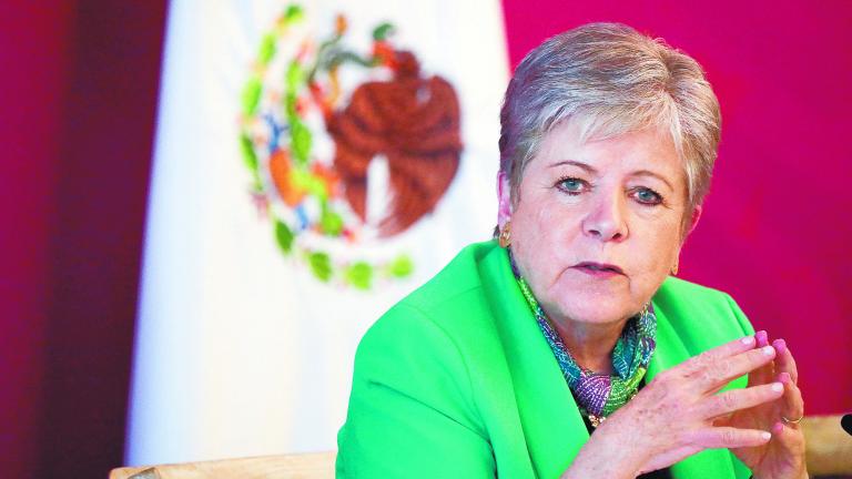 FILE PHOTO: Mexico's new Foreign Minister Alicia Barcena Ibarra holds a meeting with the media at the Secretary of Foreign Affairs headquarters, in Mexico City, Mexico. July 14, 2023. REUTERS/Raquel Cunha/File Photo-NARCH/NARCH30