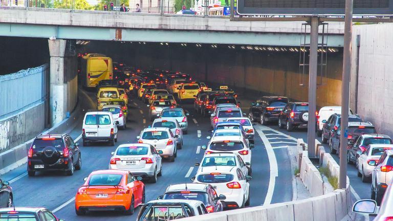 Santiago,,Chile,-,November,12,,2015:,Huge,Traffic,Jam,In